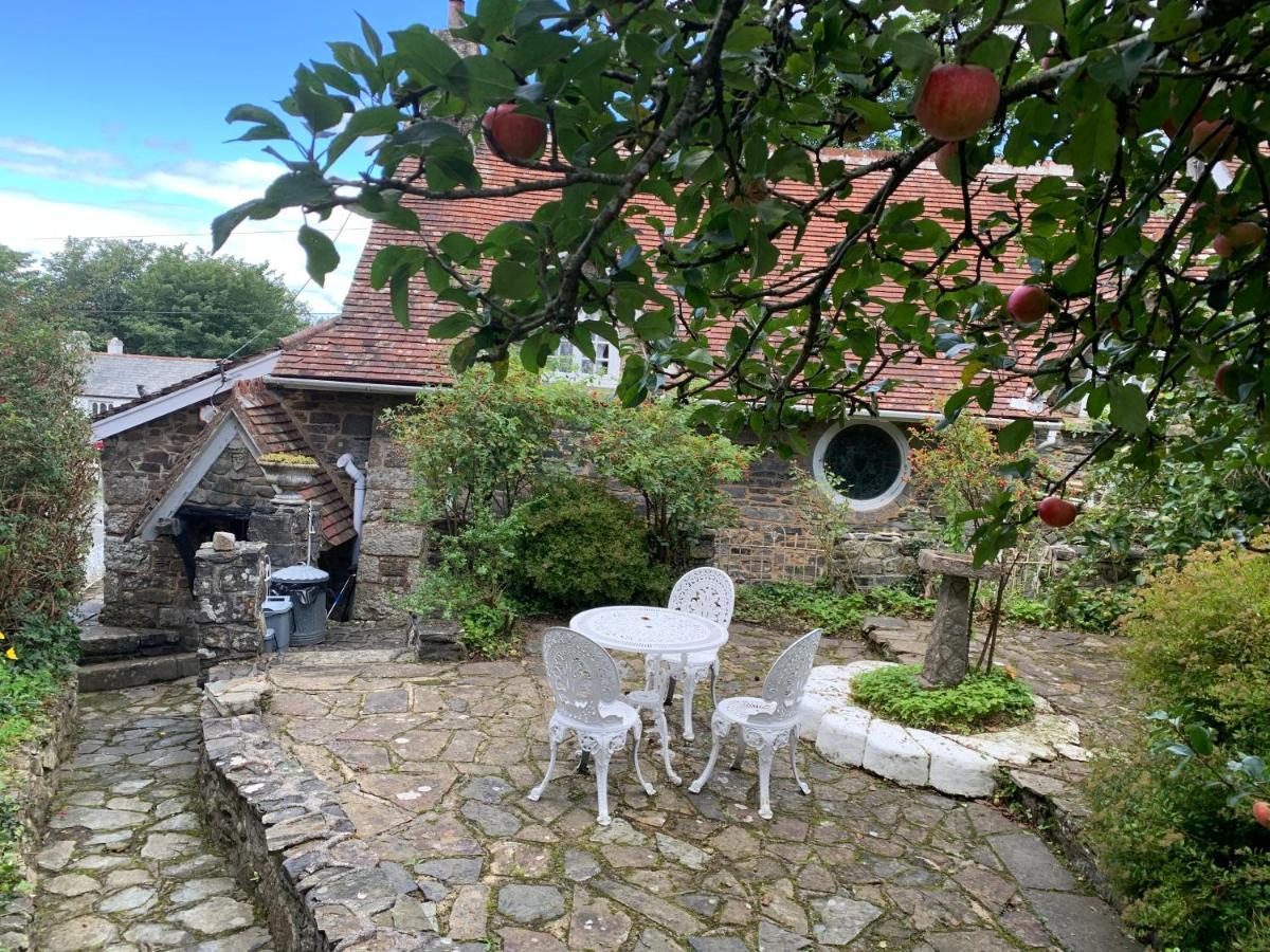 Cobweb Hall Okehampton Extérieur photo